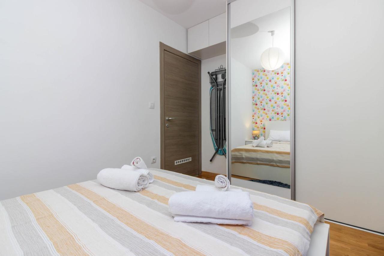 Ferienwohnung Apartman Tara Zadar Exterior foto