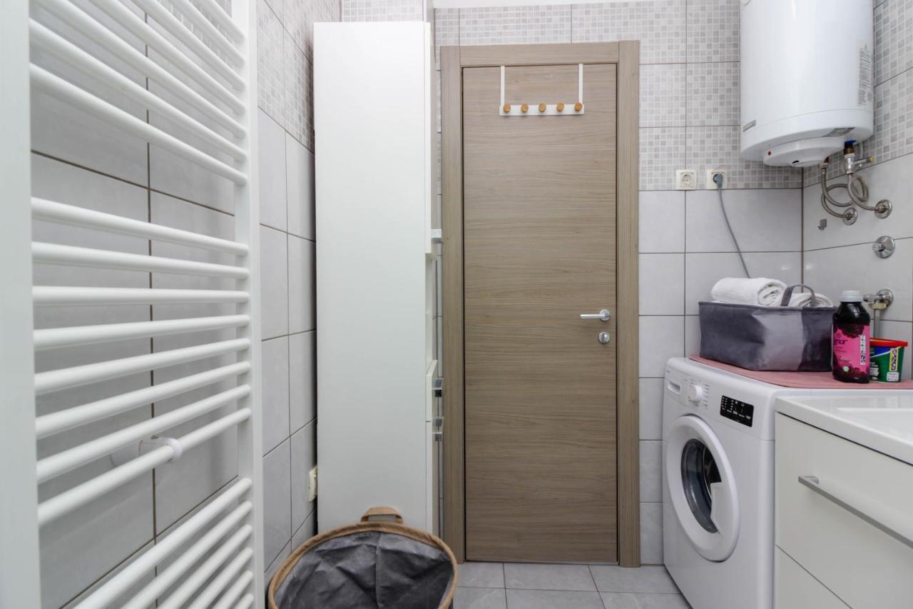 Ferienwohnung Apartman Tara Zadar Exterior foto